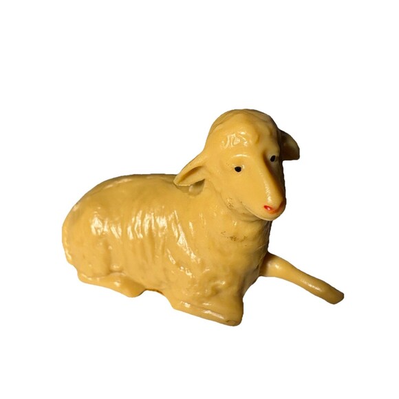 Vtg Nativity Creche Pair Sheep Lambs  Animal Figures ART Plastics Hong Kong - Picture 4 of 7